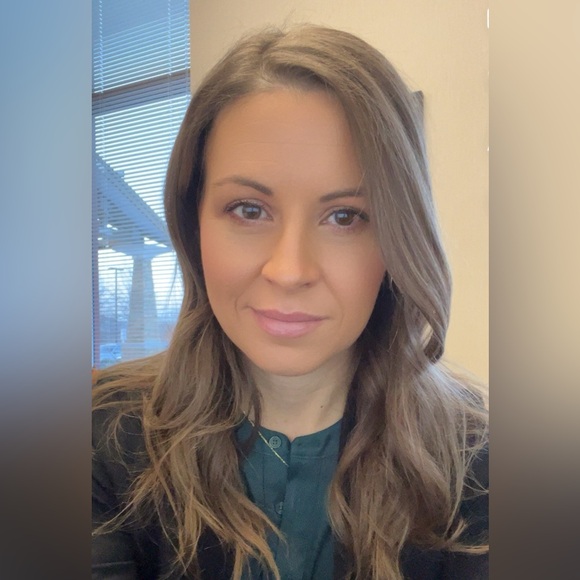 Meet your Posher, Ashley - Picture 1 of 1